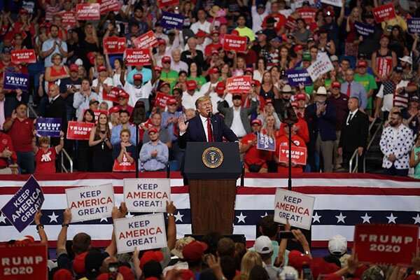 特朗普200億數(shù)據(jù)中心投資計(jì)劃 特朗普200億數(shù)據(jù)中心投資計(jì)劃